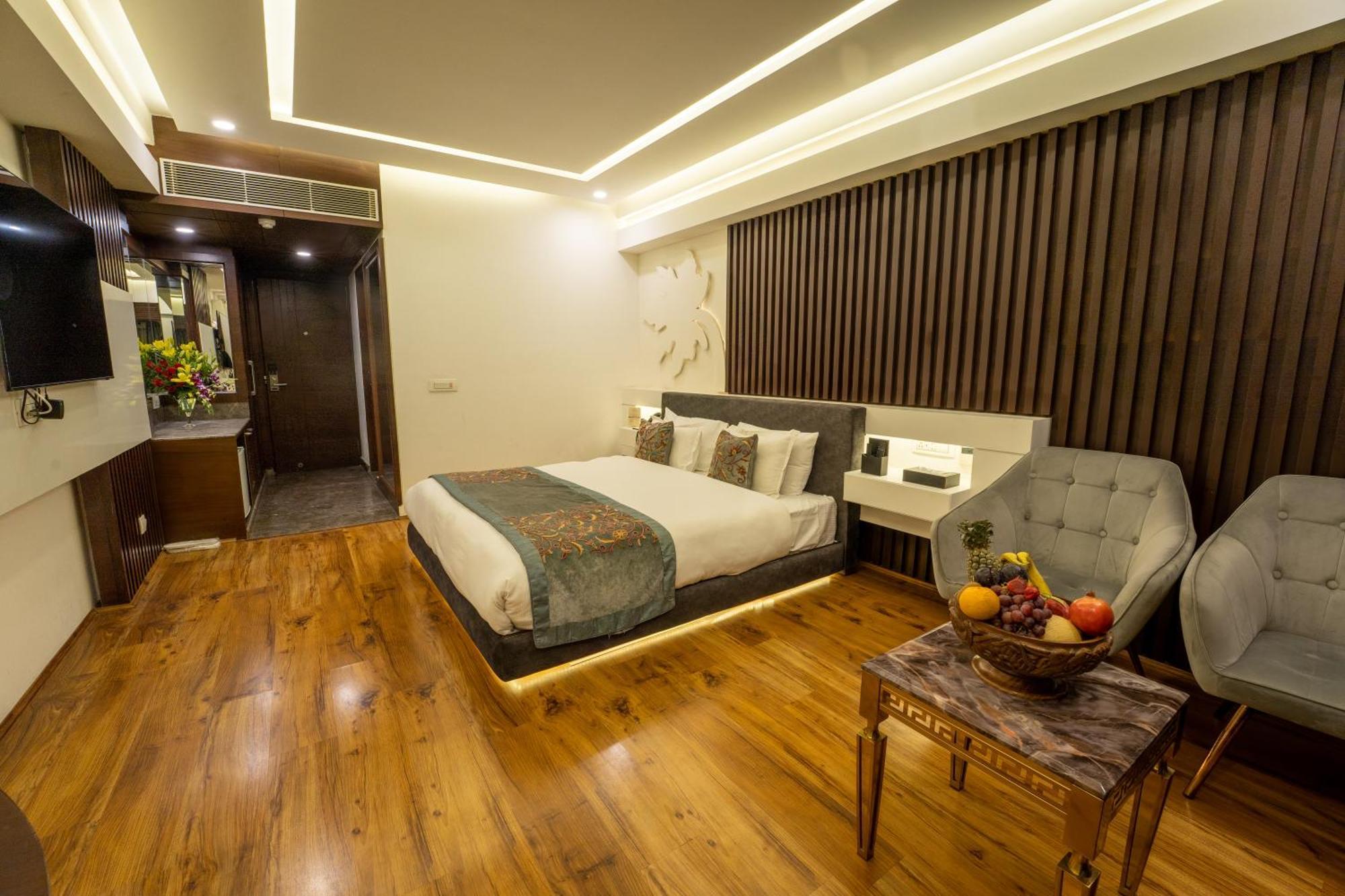 Hotel Snowland, Srinagar Zewnętrze zdjęcie
