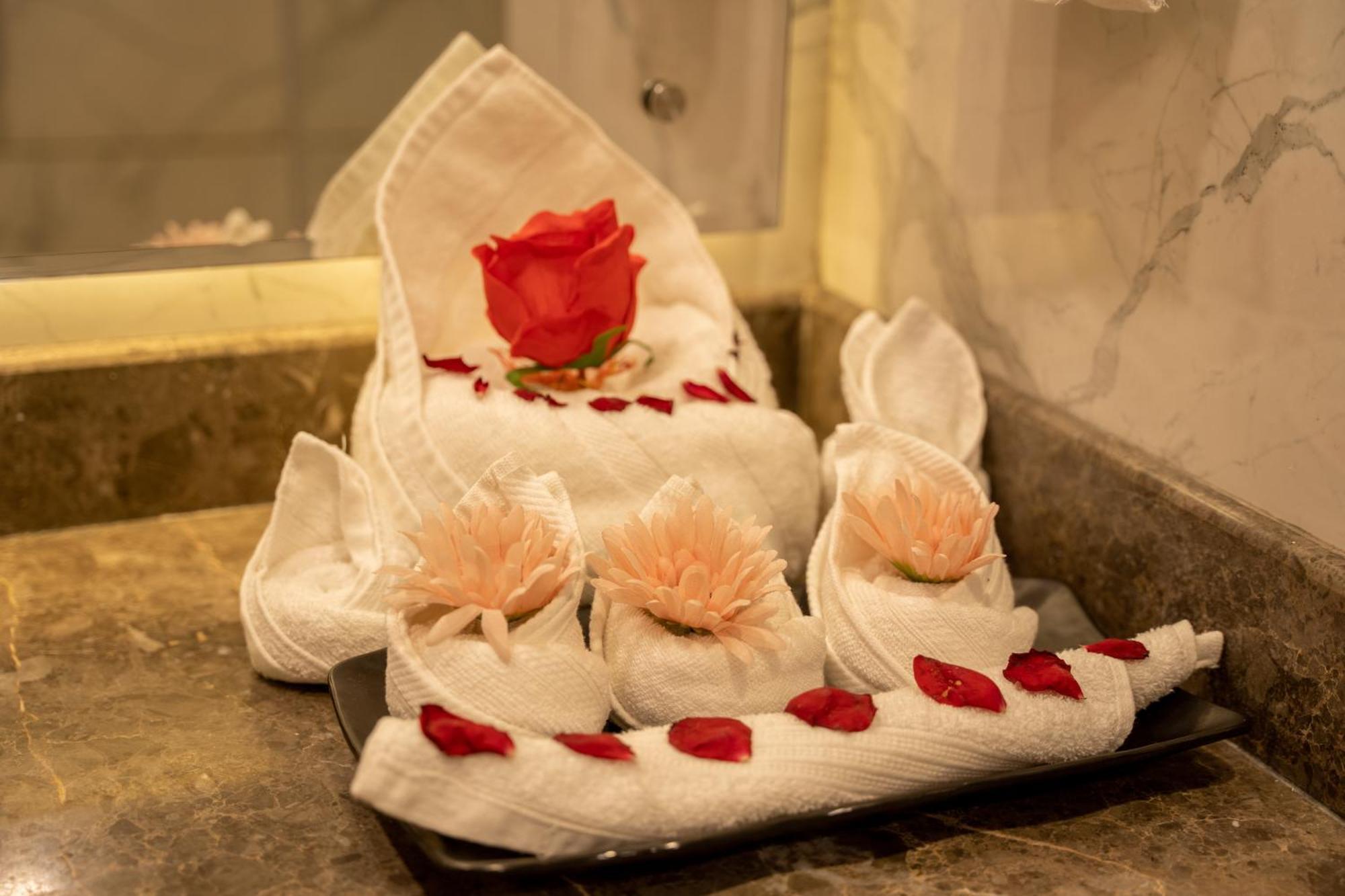Hotel Snowland, Srinagar Zewnętrze zdjęcie