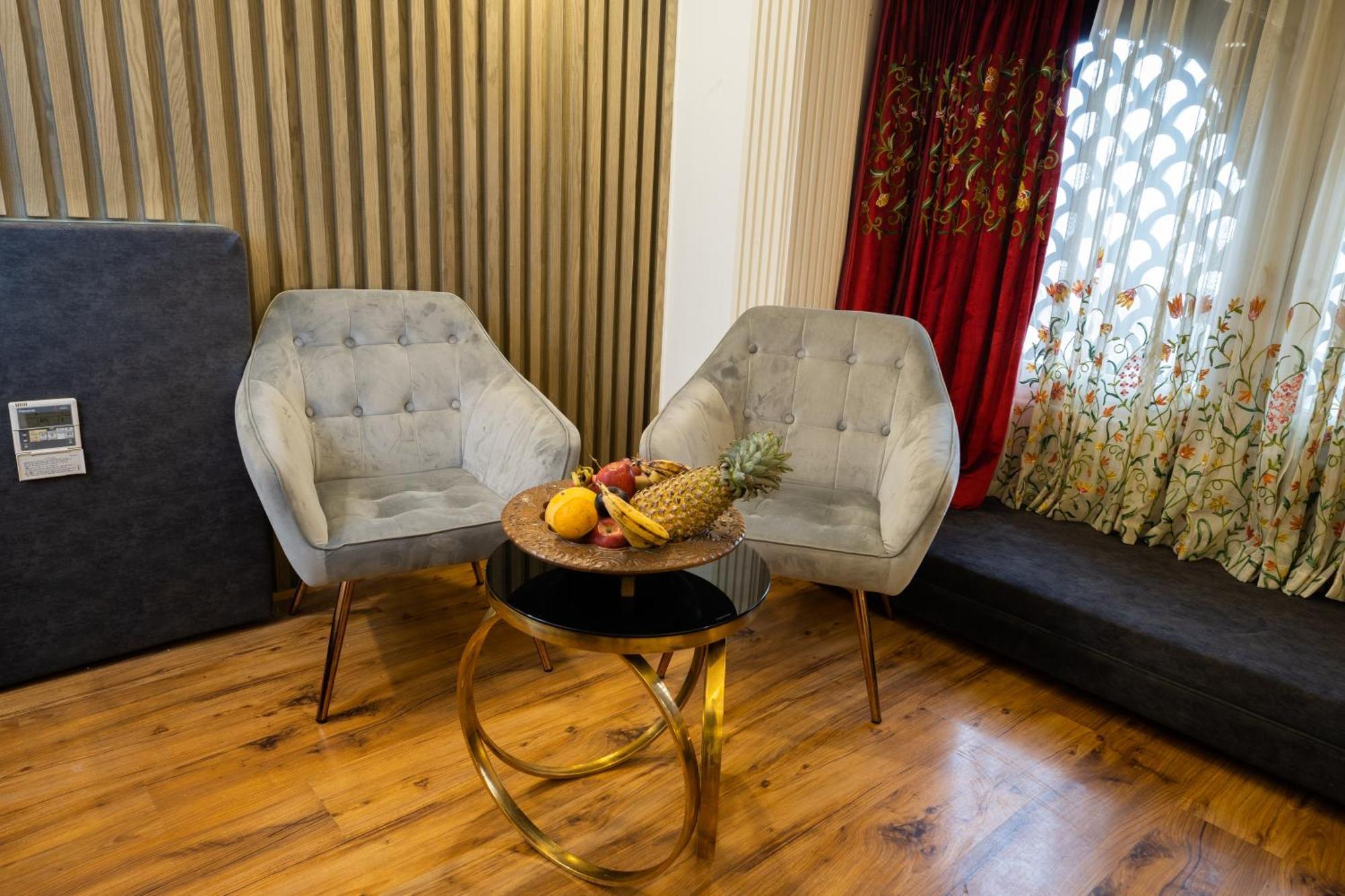 Hotel Snowland, Srinagar Zewnętrze zdjęcie